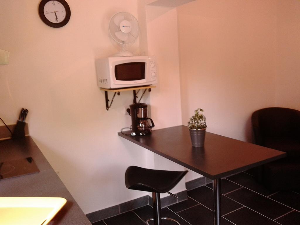 Ferienwohnung Les Florides LʼIsle-sur-la-Sorgue Exterior foto